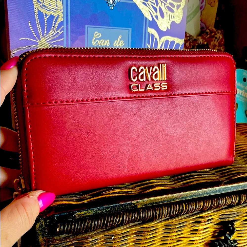 Cavalli Class*Leather Wallet Sleek Design including 10 Cars holders& FREE 💝 GIFT